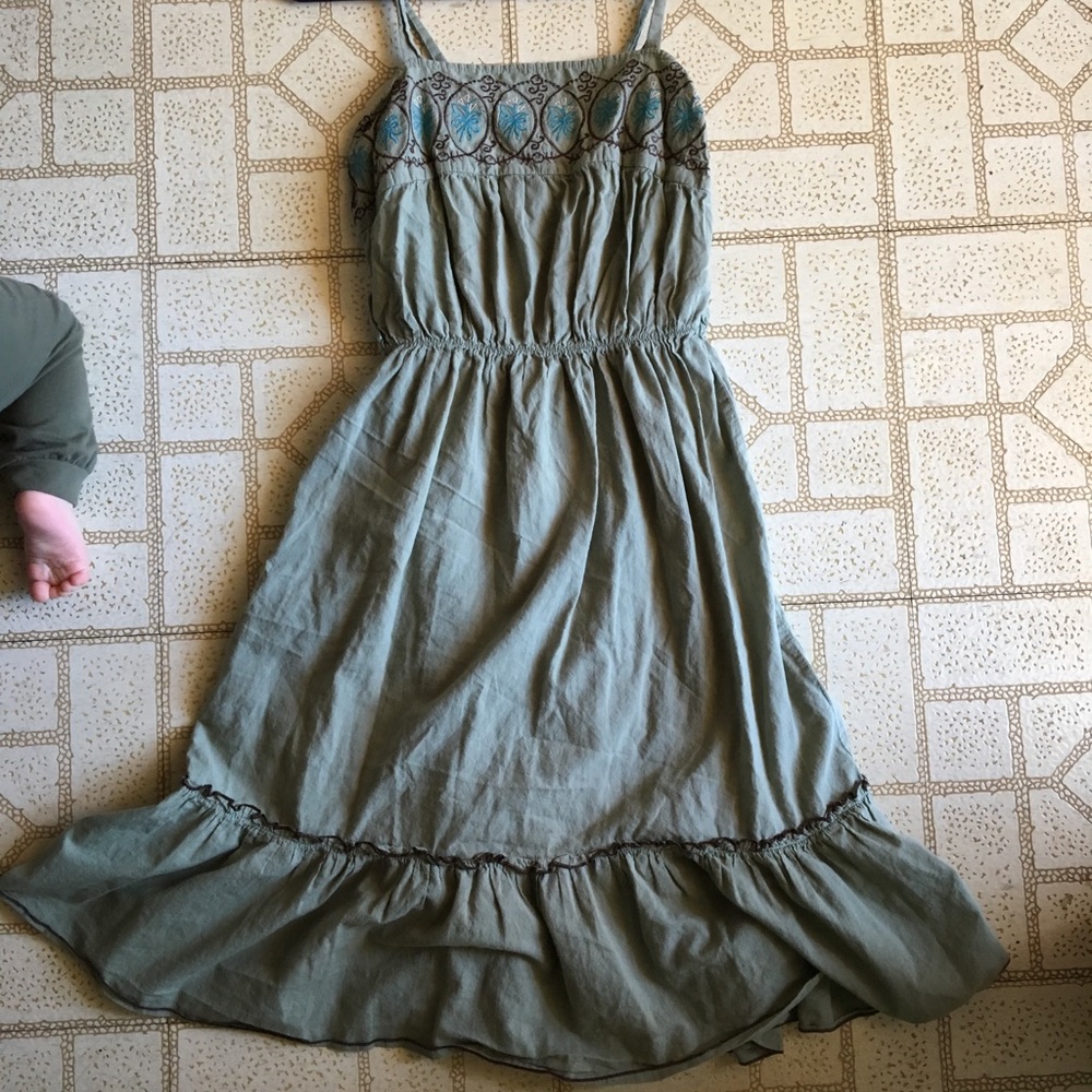 Spaghetti strap green dress